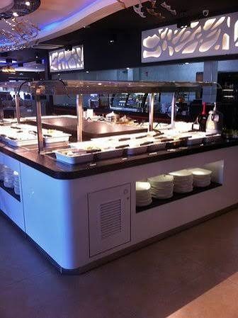 Îlot blanc du buffet